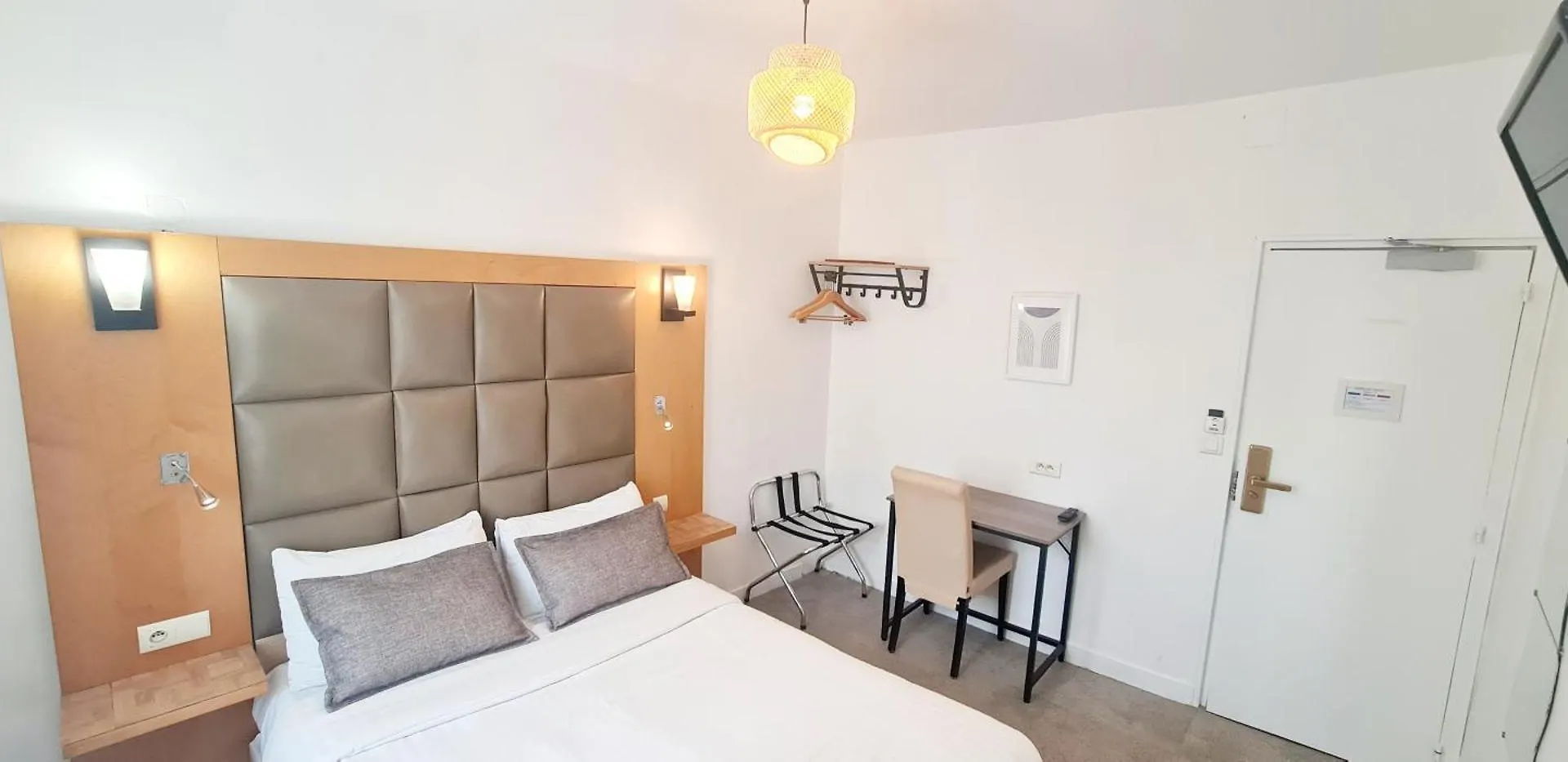 Hotel De France Paris 0*,
